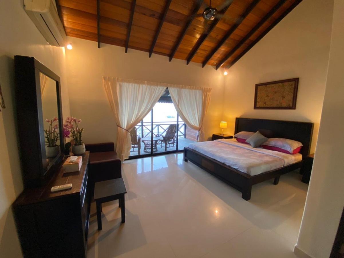 Minang Cove Resort Kampong Mukut Exterior foto