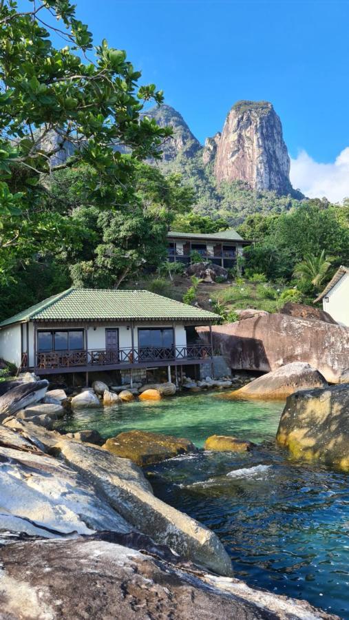 Minang Cove Resort Kampong Mukut Exterior foto