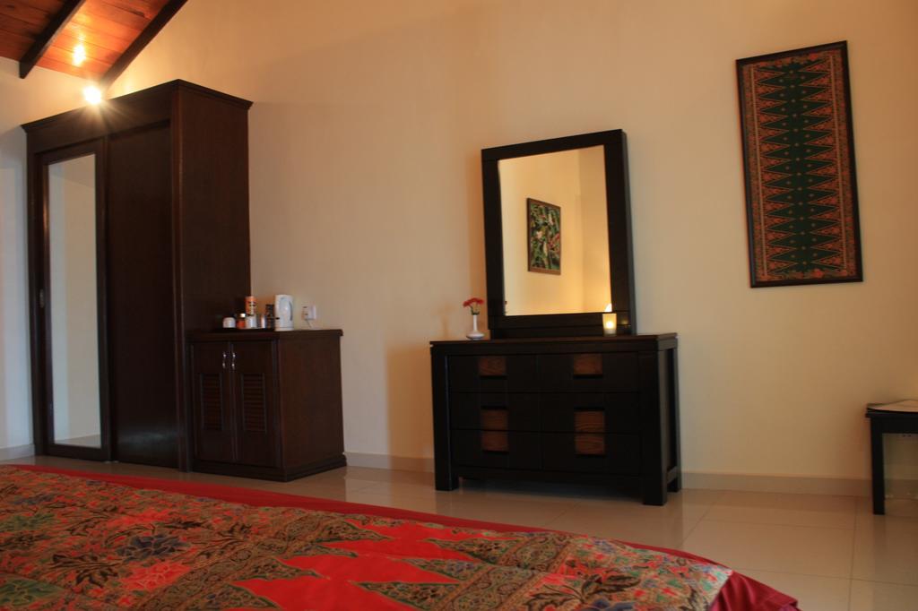 Minang Cove Resort Kampong Mukut Exterior foto